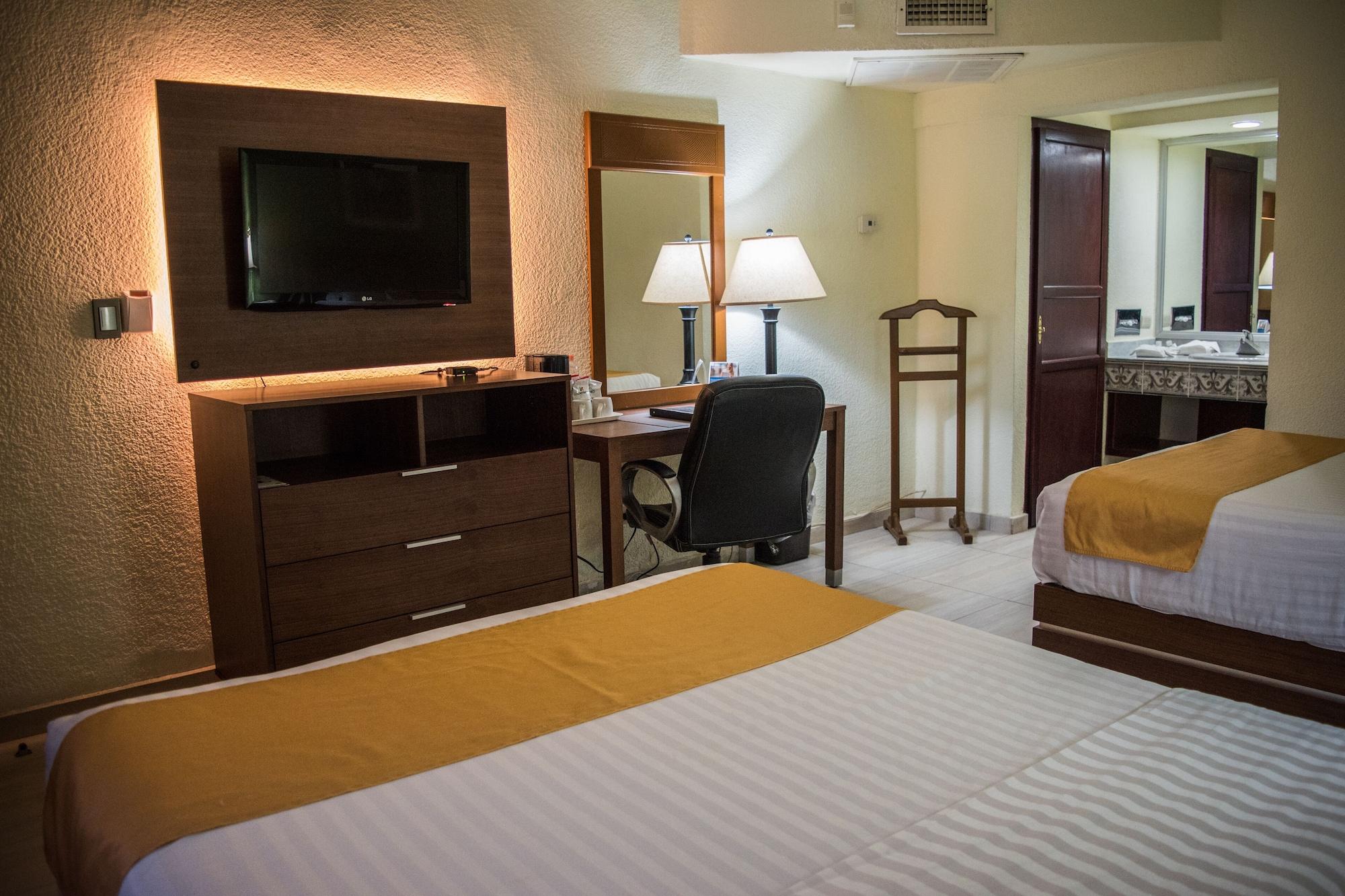 Quality Inn Ciudad Obregon Bagian luar foto